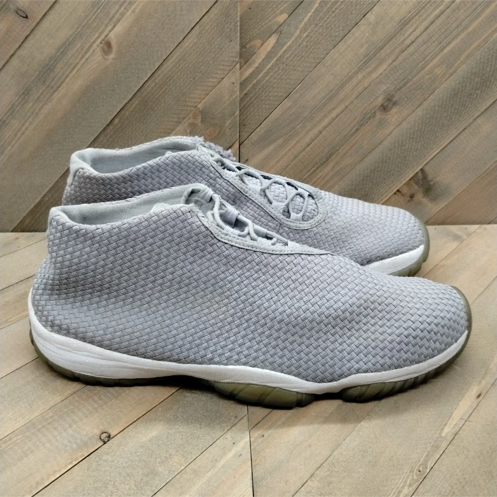 Jordan Future Casual Sneakers‎ Mens Size 14 Wolf Grey Metallic Silver Air Jordan